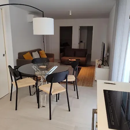 Cozy 2 Bedrooms Center Ferragudo Flat