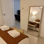 Cozy 2 Bedrooms Center Ferragudo Flat * Феррагуду