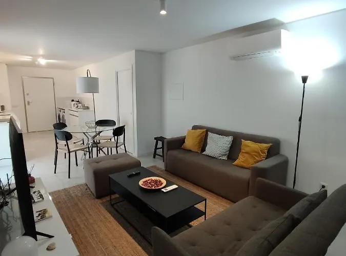 Cozy 2 Bedrooms Center Ferragudo Flat